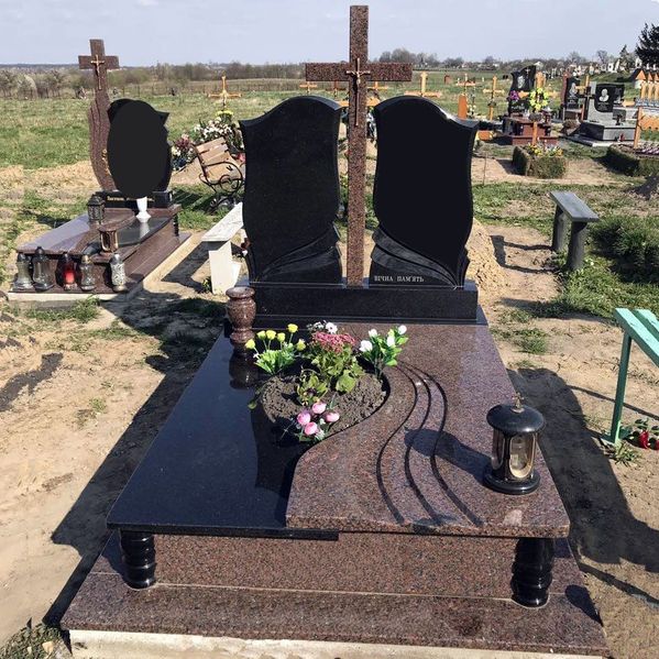 Мрамор памятник Коростышев заказать.