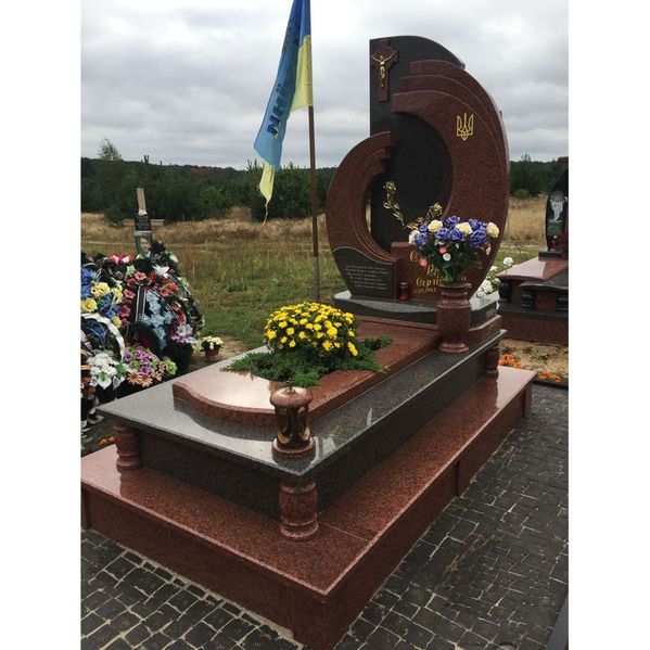 Мрамор памятник Коростышев заказать.